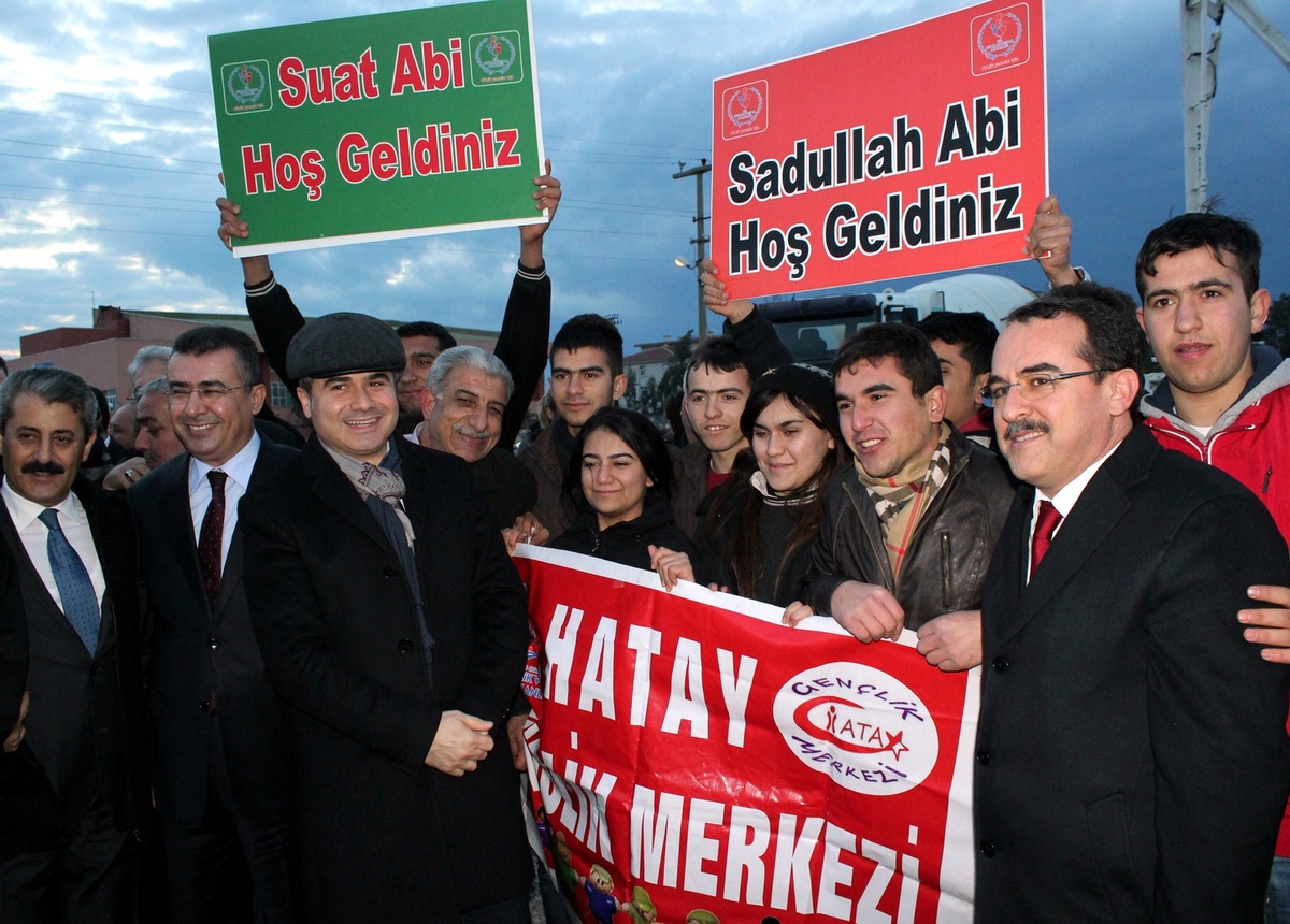 Gençlik ve Spor Bakanı Suat Kılıç ile Adalet Bakanı Sadullah Ergin Hatay\'da