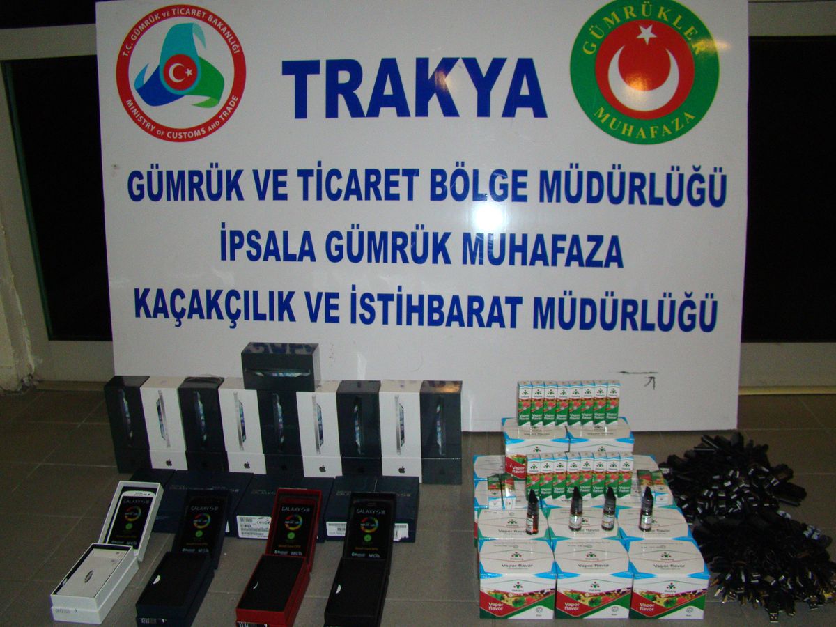 İpsala\'da Kaçak Telefon Yakalandı