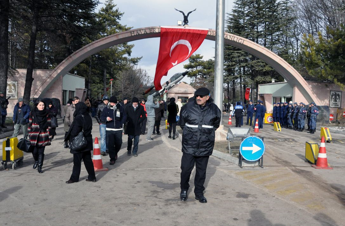Kızamık Hastalığı Yemin Törenini İptal Ettirdi