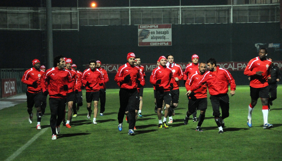 Antalyaspor\'a Durmak Yok