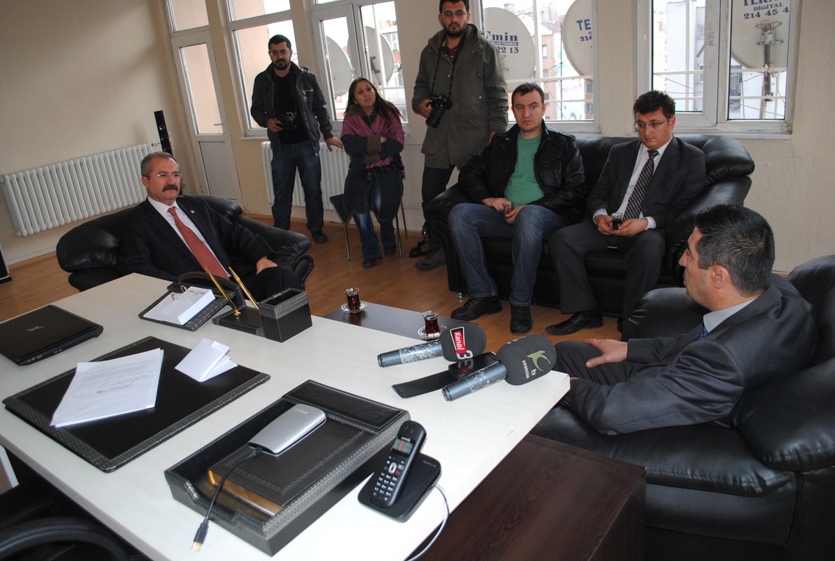 Milletvekili Yılmaz, Agd\'yi Ziyaret Etti