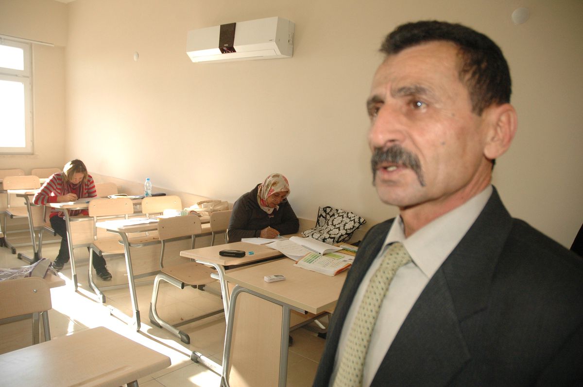 \'Okullar Hayat Olsun Projesi\' Manavgat\'ta Devam Ediyor