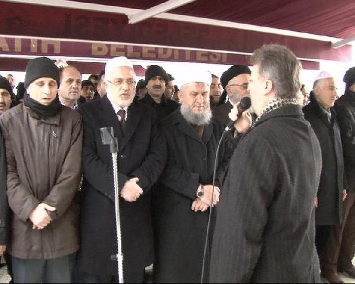 Saadet Partililer\'den Gazi Hüseyin Ahmed İçin Gıyabi Cenaze Namazı