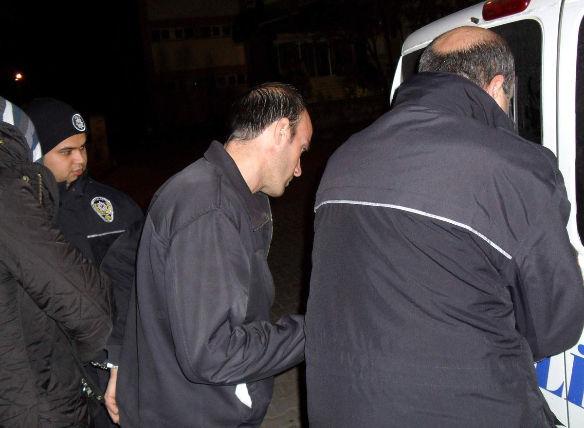 Traktör Çalan 2 Kişi Mobese Sayesinde Yakalandı