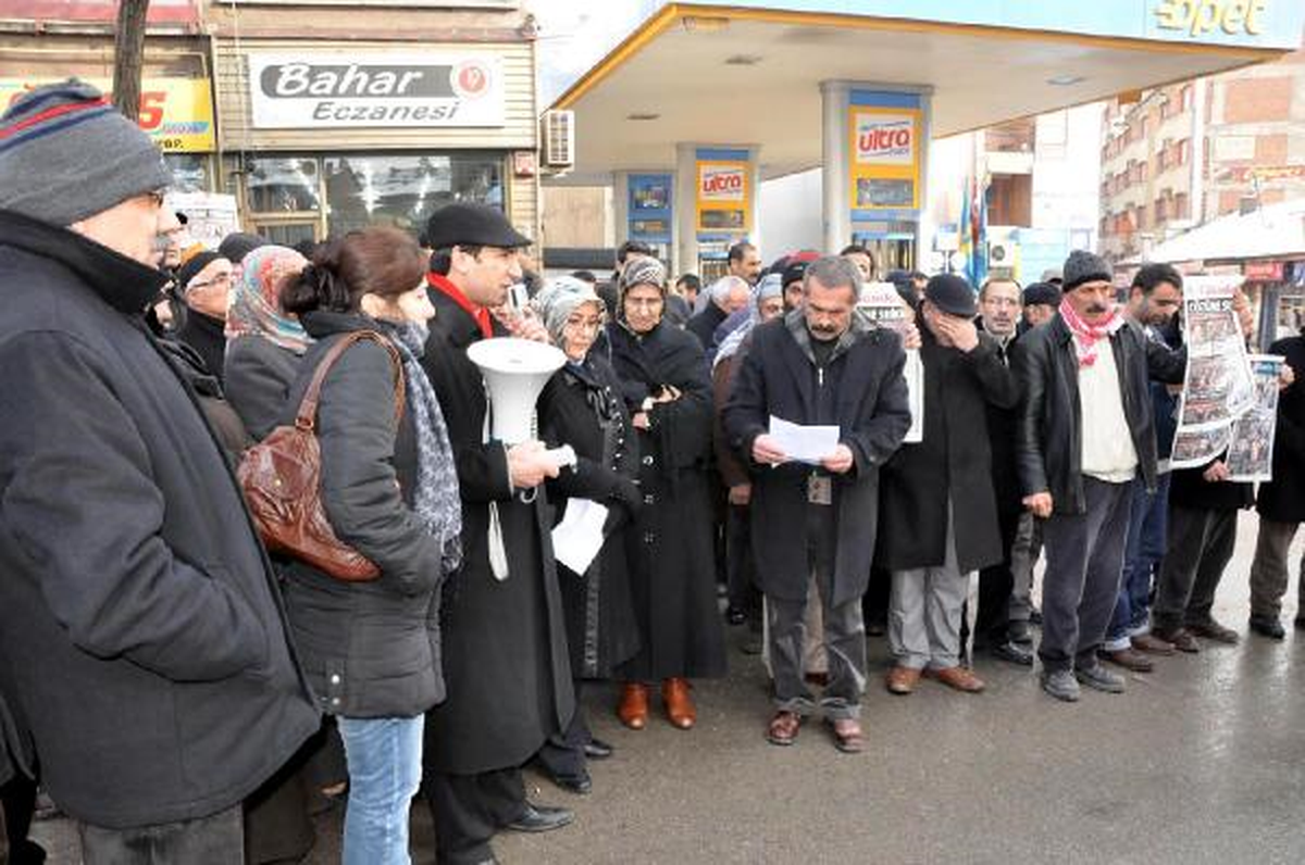 3 PKK\'lının Öldürülmesini Kınadılar