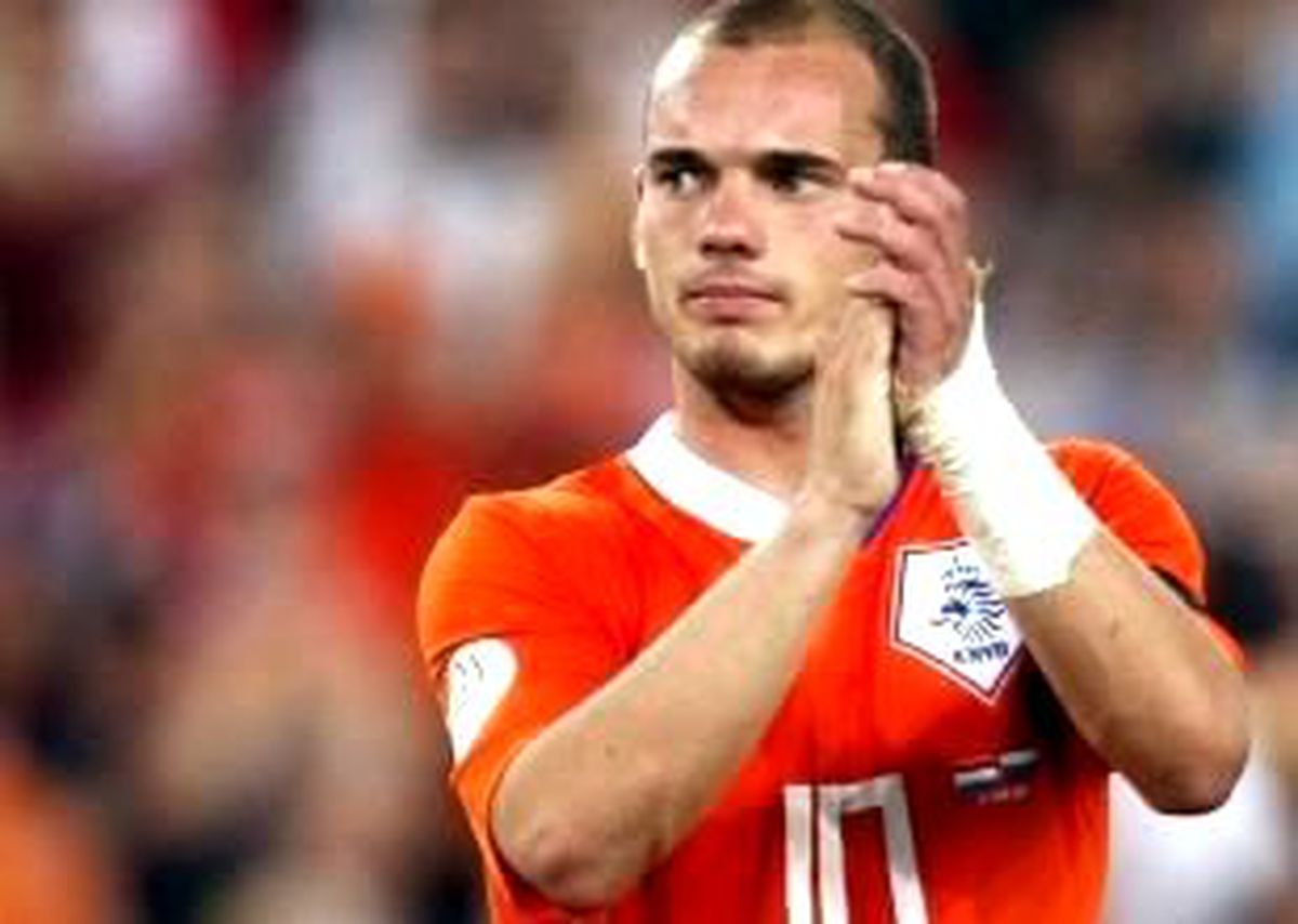 Türkiye Sneijder\'i Arıyor