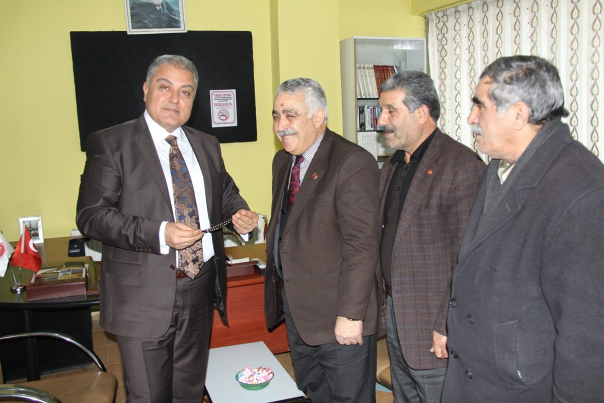 Vali Tekinarslan Stk\'ları Ziyaret Etti