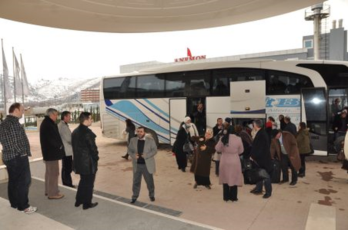 Ak Parti Sapanca Kampa Giriş Yaptı