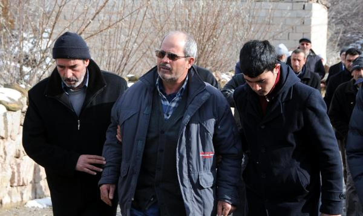 Arkadaş Kurşunuyla Ölen Astsubay Kayseri\'de Toprağa Verildi