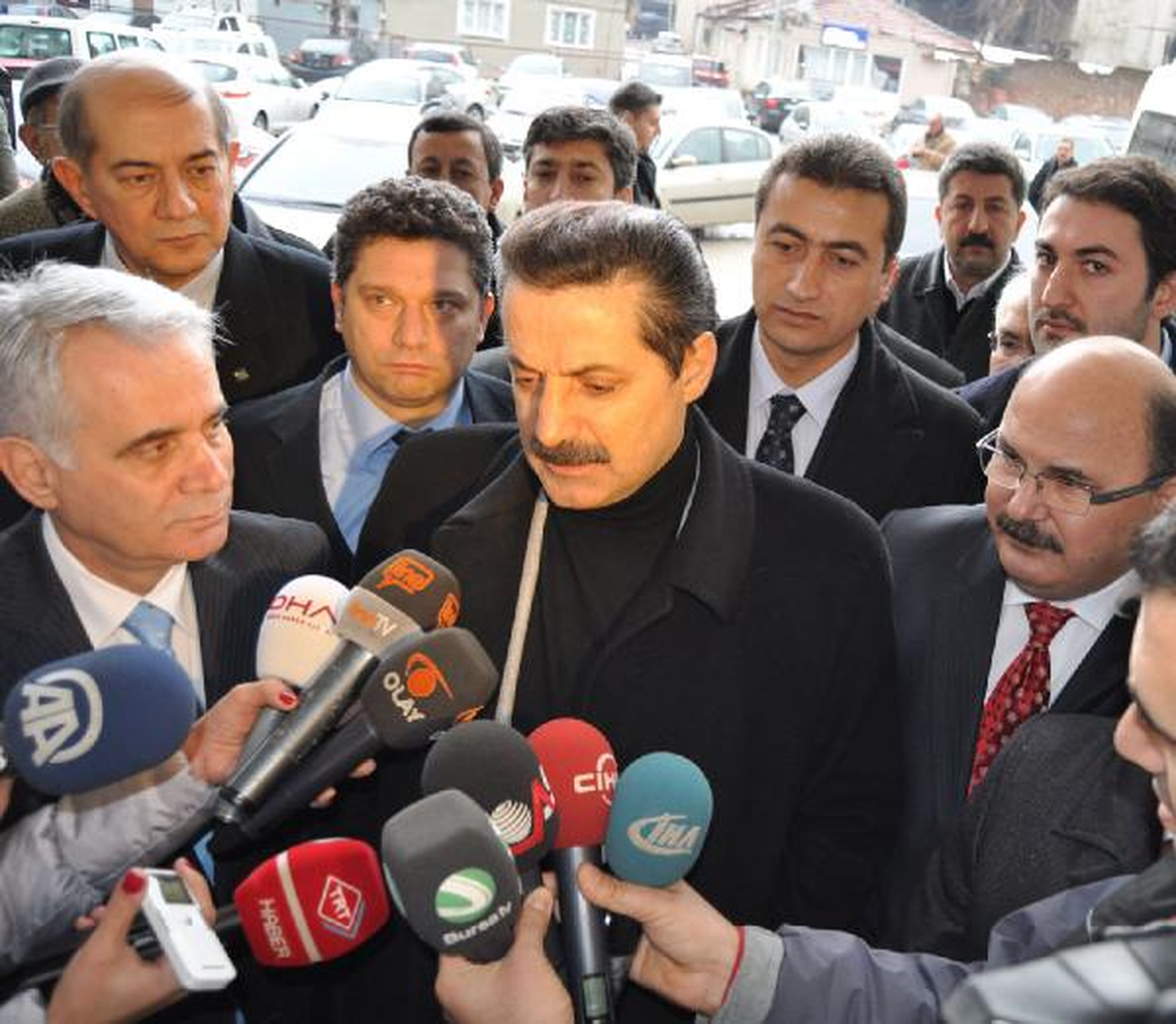 Bakan Çelik: Tahsilatın Peşindeyiz