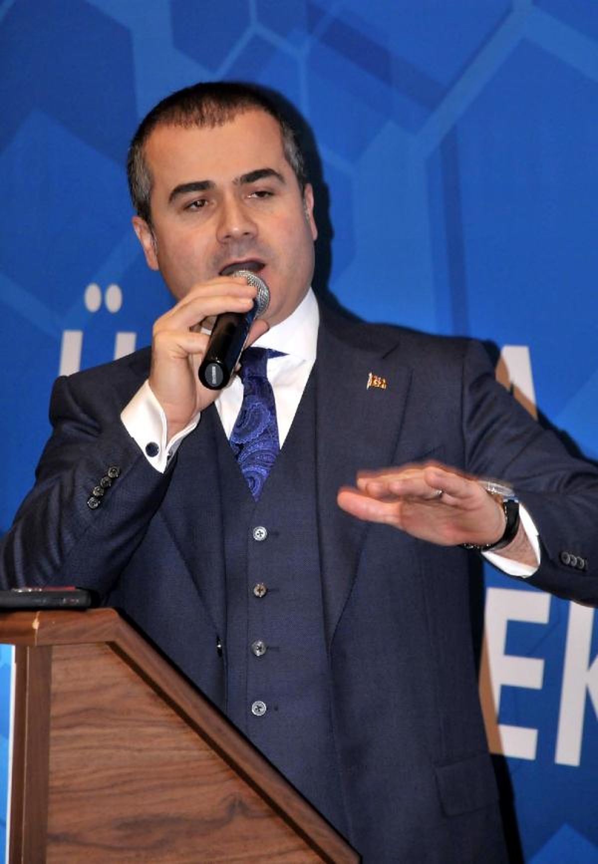 Bakan Kılıç: Akdeniz Olimpiyatları İçin Yapılacak Tesisler Zamanında Bitecek