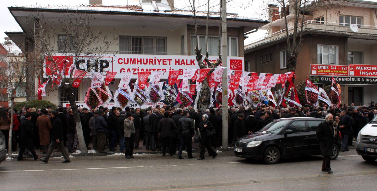 CHP Genel Başkan Yardımcısı Oran, CHP Gaziantep İl Teşkilatının Yeni Binasını Açtı