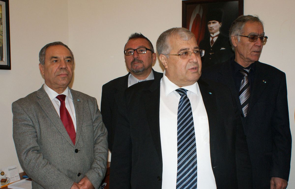 DSP Genel Başkanı Türker, Yenimahalle\'de Parti Binasının Açılışını Yaptı