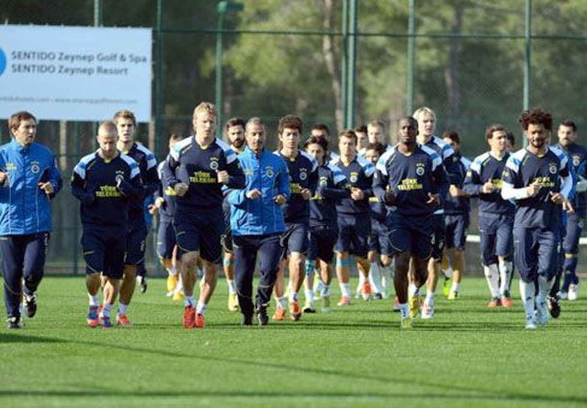 Fenerbahçe, Antalya\'dan Ayrıldı