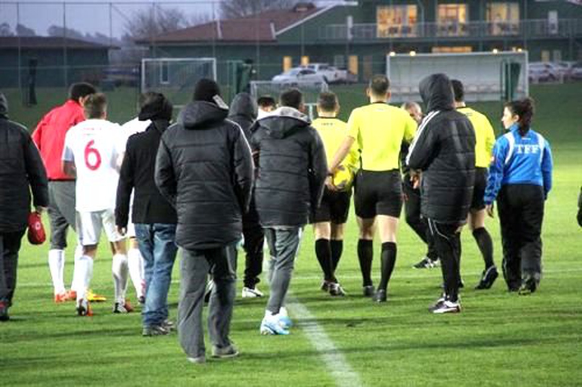 Futbolcular Ölümden Döndü