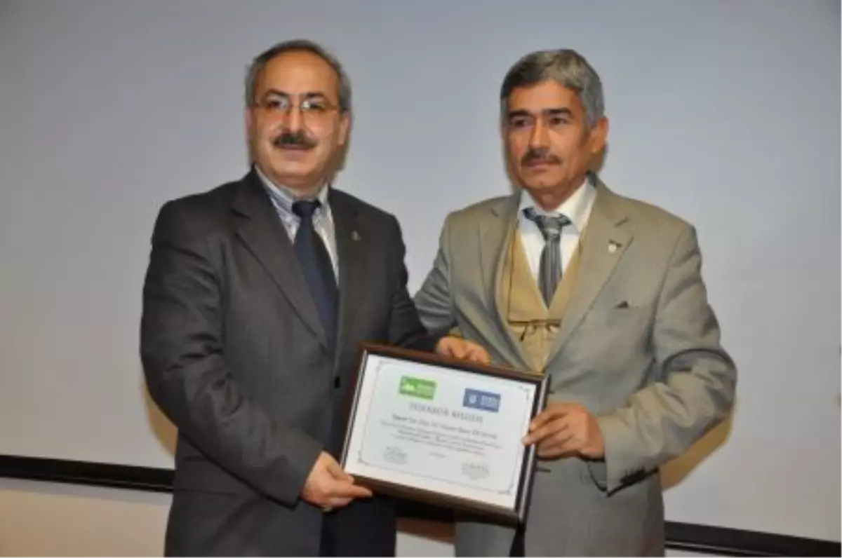 Kent Konseyi\'nde \'Ruhaniyetli Şehir Bursa\' Söyleşisi