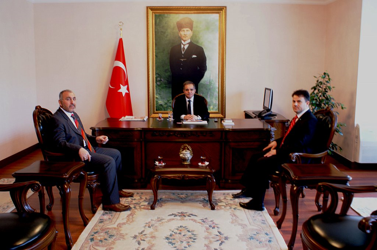 KİAD Başkanı, Vali Tapsız\'a Ziyarette Bulundu