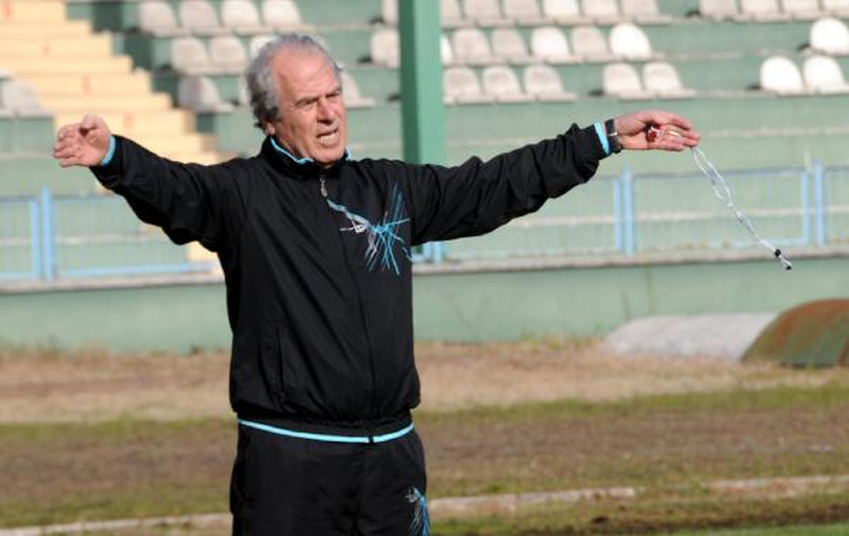 Mustafa Denizli Tempoyu Arttırdı