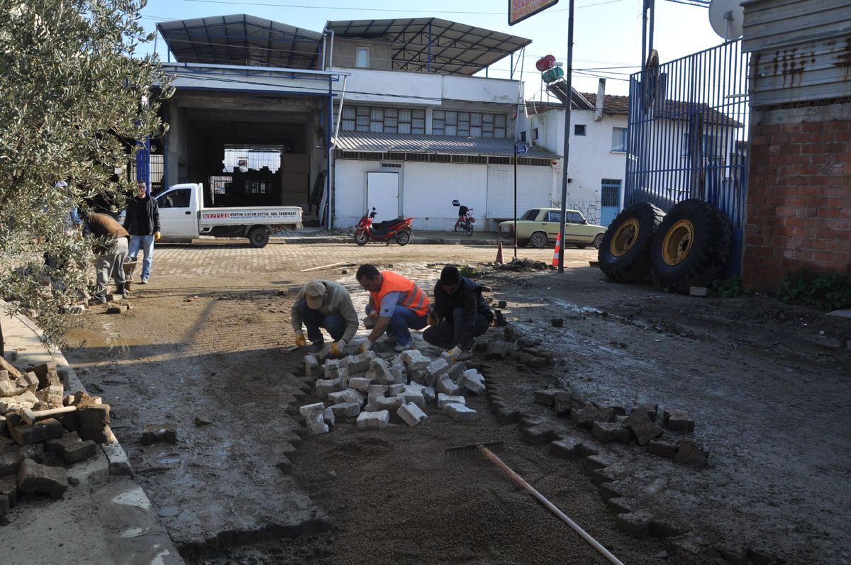 Nazilli Sanayi Sitesinde Alt Yapı Çalışması