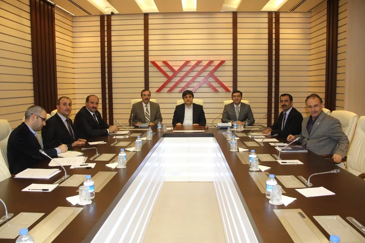 Sağlık-Sen Genel Başkanı Memiş\'ten YÖK Başkanı Çetinsaya\'ya Ziyaret