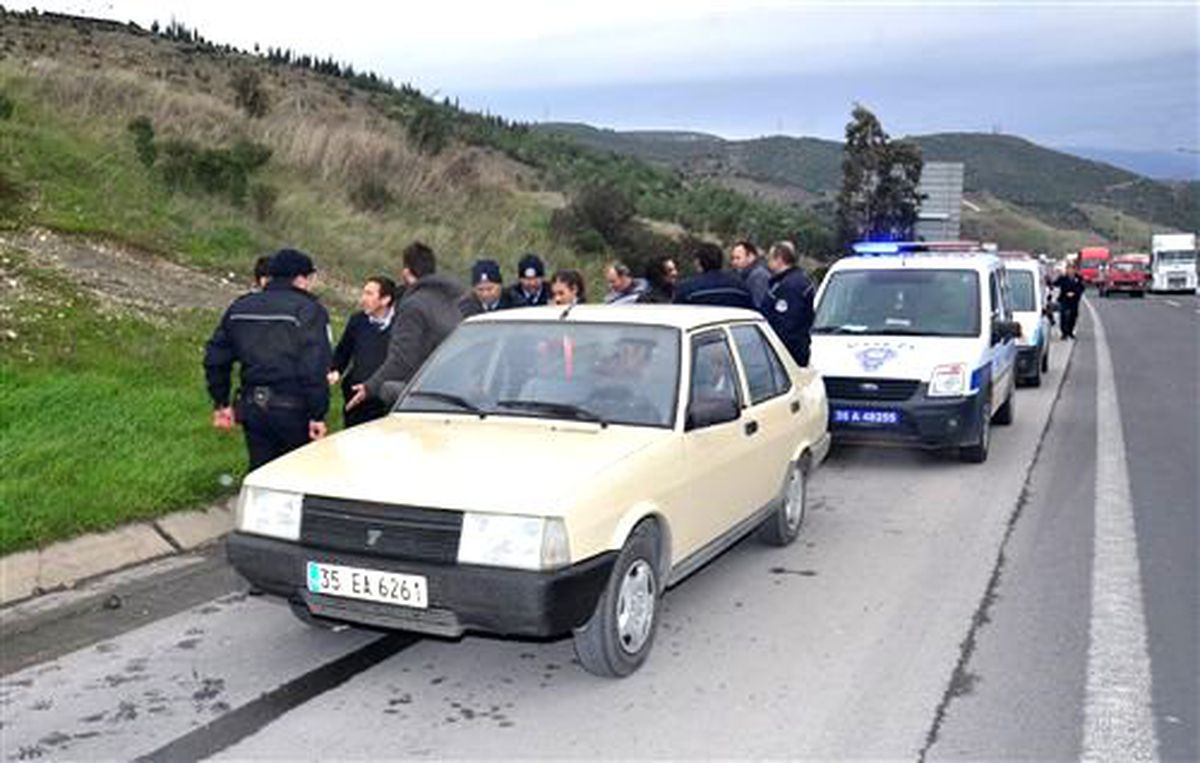 Şüpheli Araç Polisi Harekete Geçirdi