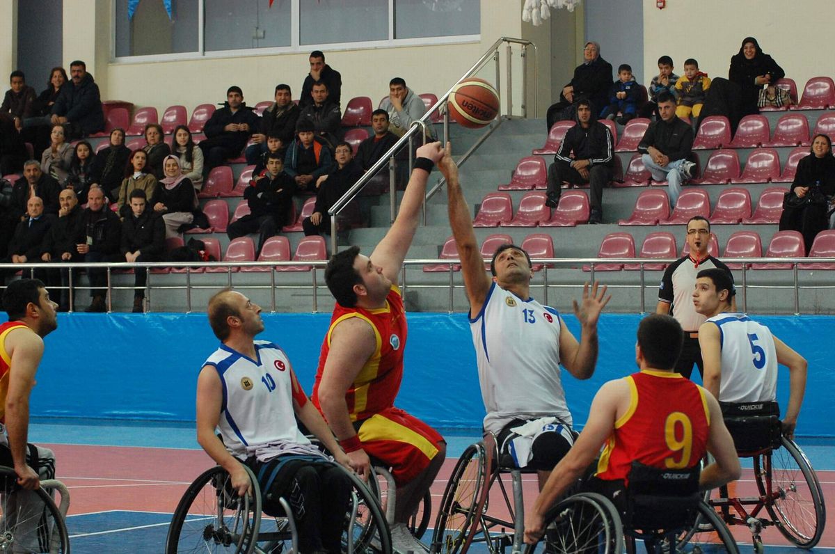 Tekerlekli Bölgesel Basketbol Ligi