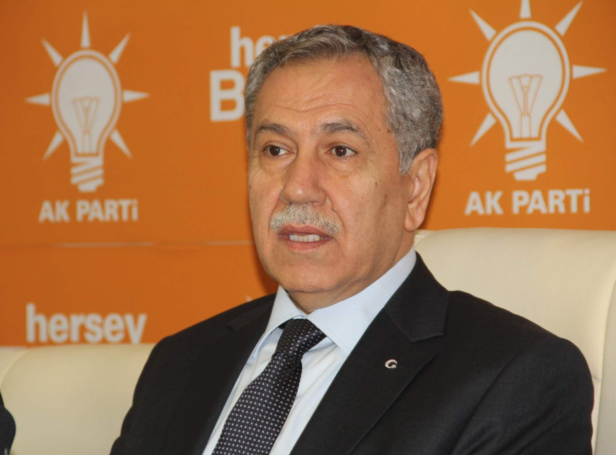 AK Parti Siyasi ve Hukuki İşler Başkanları Toplantısı