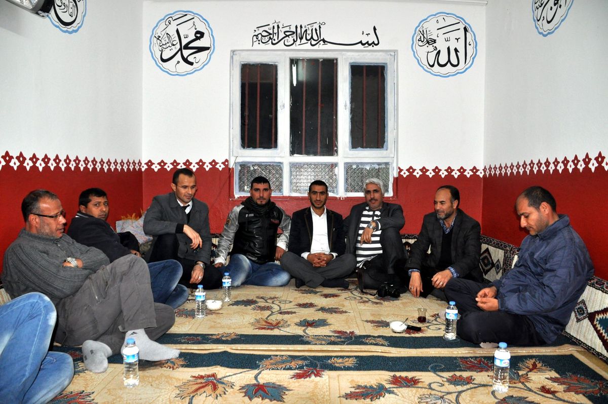 Akçakale Ülkü Ocağı Gazetecileri Unutmadı