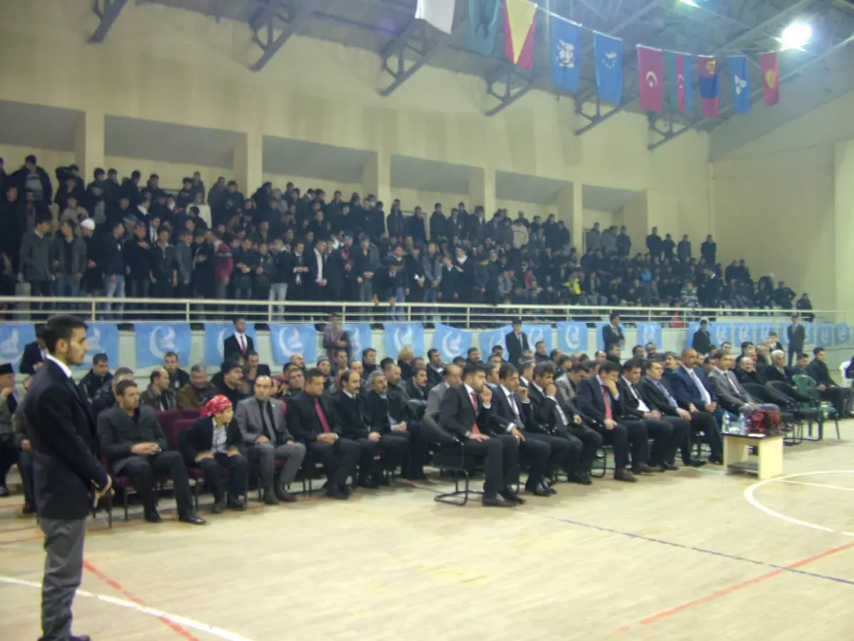 Aşkale\'de Ülkü Ocaklarından Birlik ve Beraberlik Gecesi