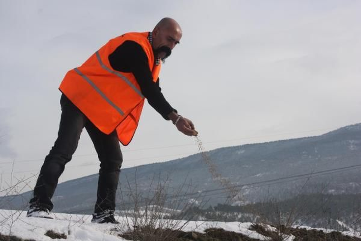 Avcılar Doğaya Yem Bıraktı