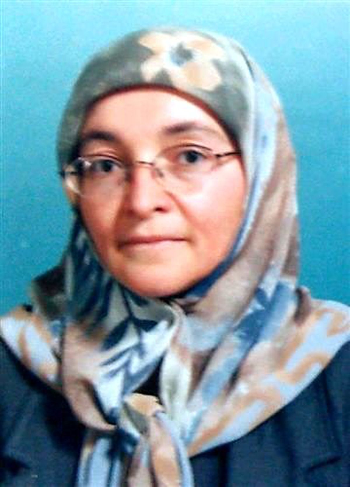 Boğazını Keserek Öldürdüğü Annesinin Cesedinin Başında Beklerken Bulundu