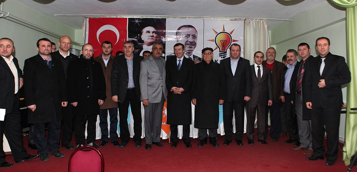 "Hayal Satmıyor, Hizmet Üretiyoruz"