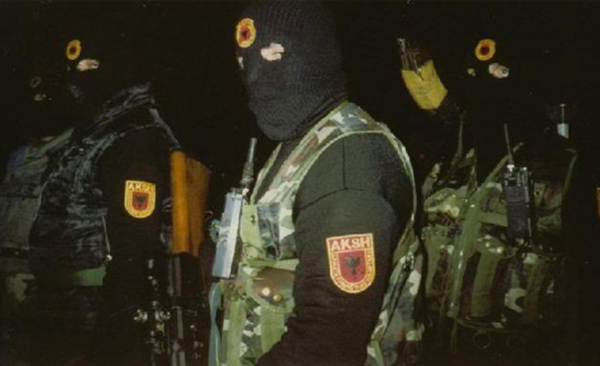 Kosova\'da Aksh\'den Seferberlik Çağrısı