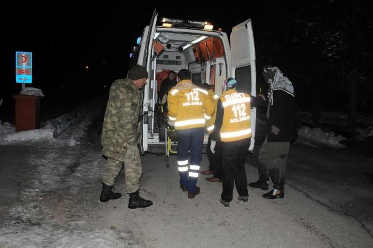 Mehmetçikten Hasta Kurtarma Operasyonu