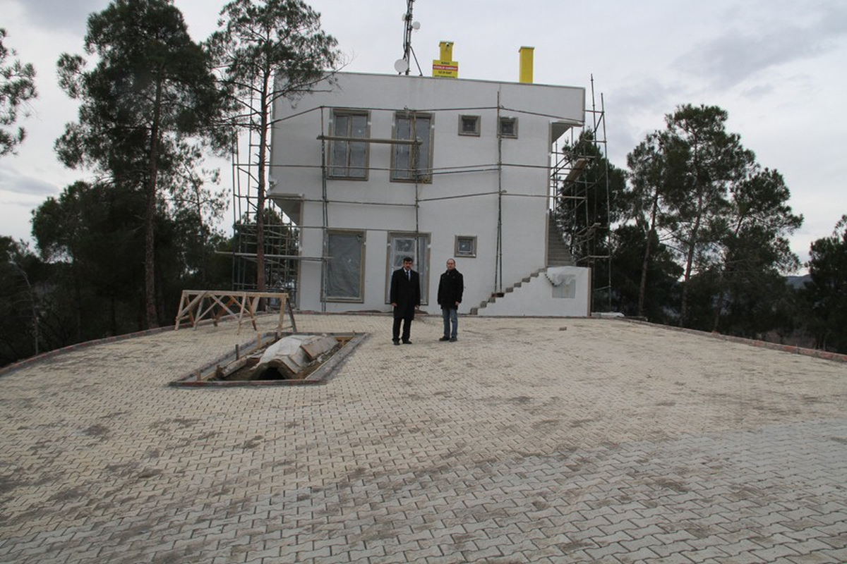 Osmancık Belediyesi\'nden Arafat Tepesine Seyir Evi