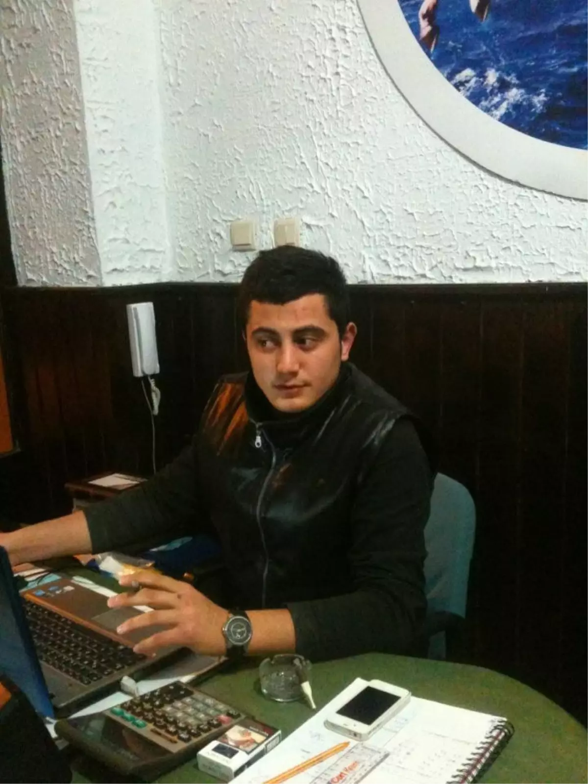 Sakarya'da 20 Yaşındaki Genç Kendisini Astı