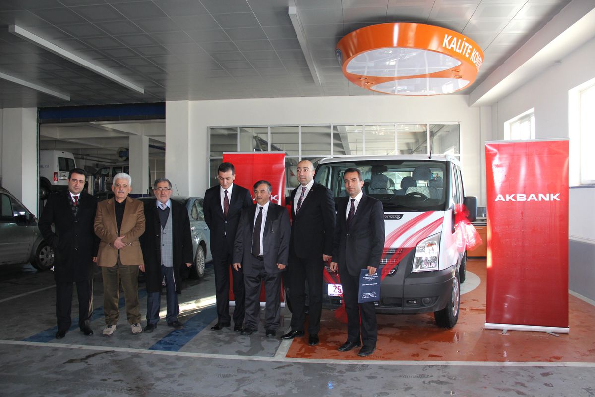 Akbank\'tan Kurumsal Müşteriye Ford Transit