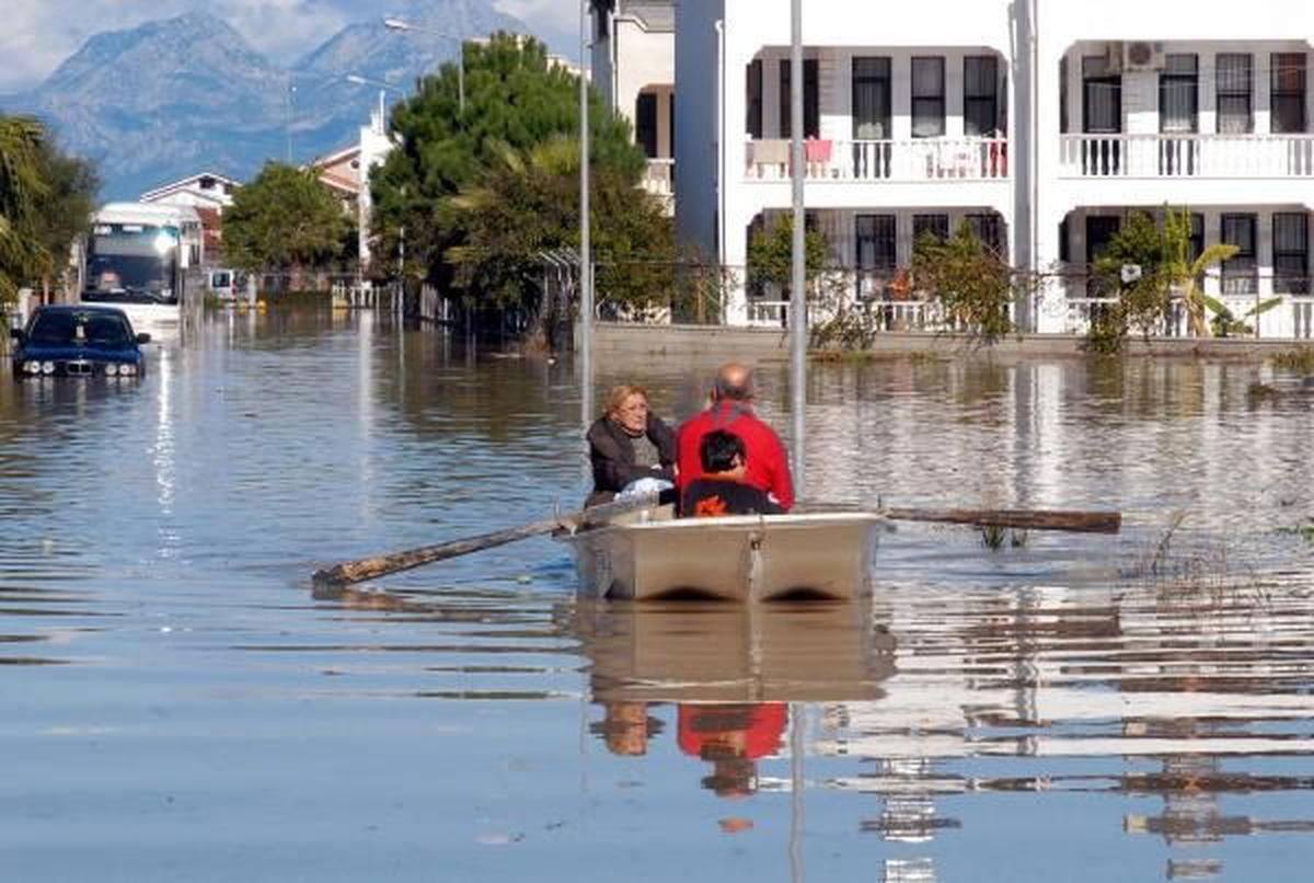 Antalya'daki Şiddetli Yağış