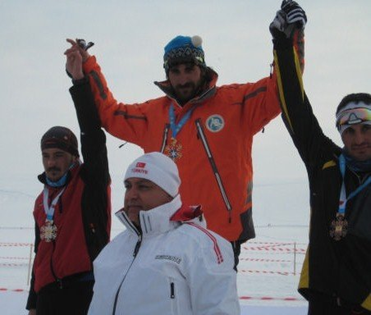 Beylikdüzü Kayak İhtisas Kulübü Sporcusu, Ağrı\'da Altın Madalya Kazandı
