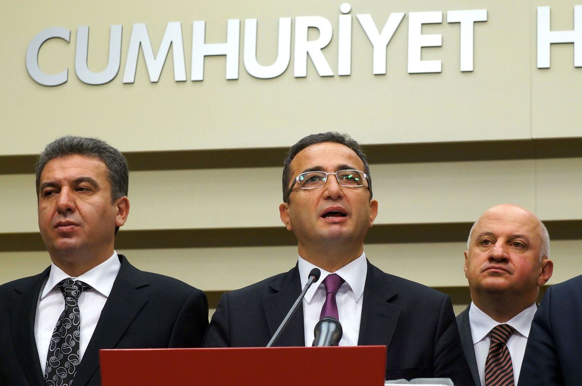CHP\'den "Adalet Mitingleri"