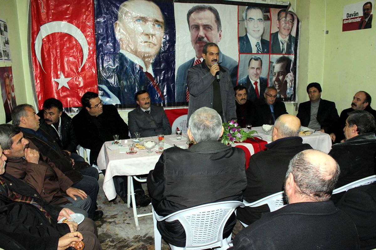 Doğan Ürgüp Akdeğirmen Mahallesi Sakinleriyle Buluştu