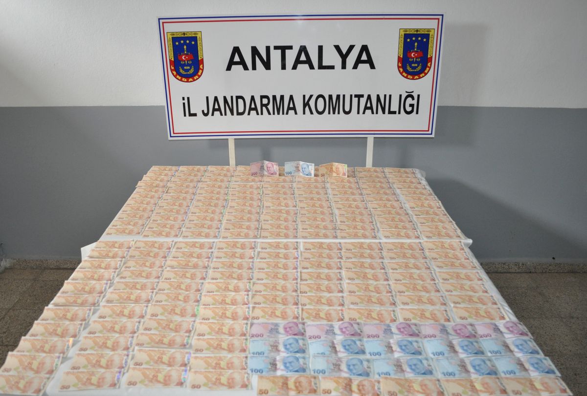 Gazipaşa\'da 15 Bin TL Sahte Para Ele Geçirildi