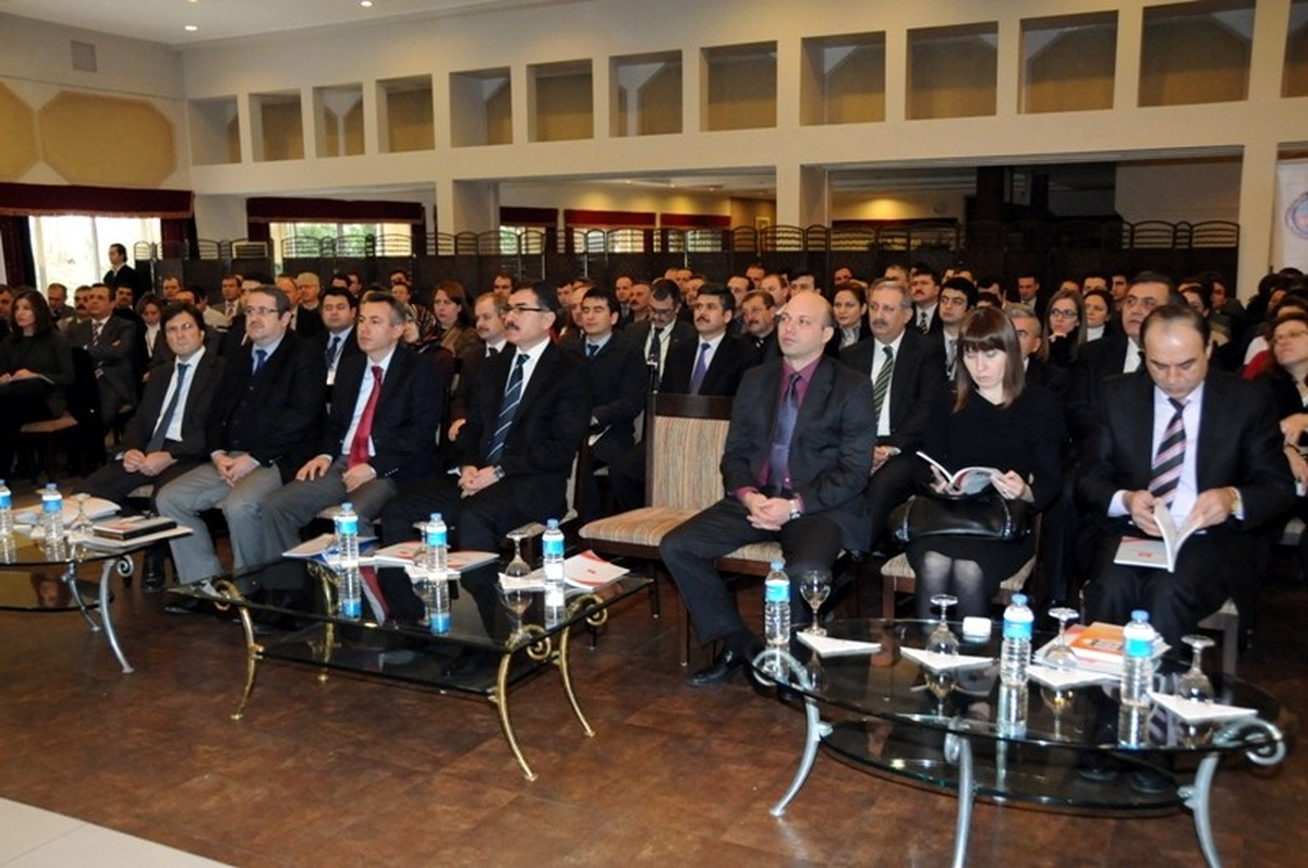 İçişleri Bakanlığı, "Büyükşehir Kanunu" Hakkında Bilgilendiriyor