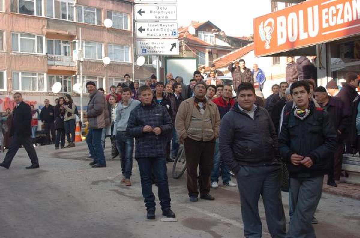 İntihardan Psikologlar Vazgeçirdi