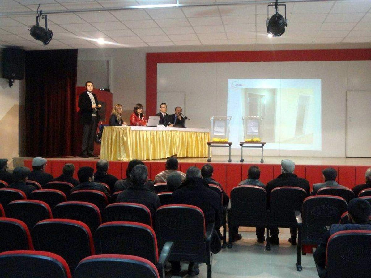Kars\'ta Afet Konutlarının Kuraları Çekildi