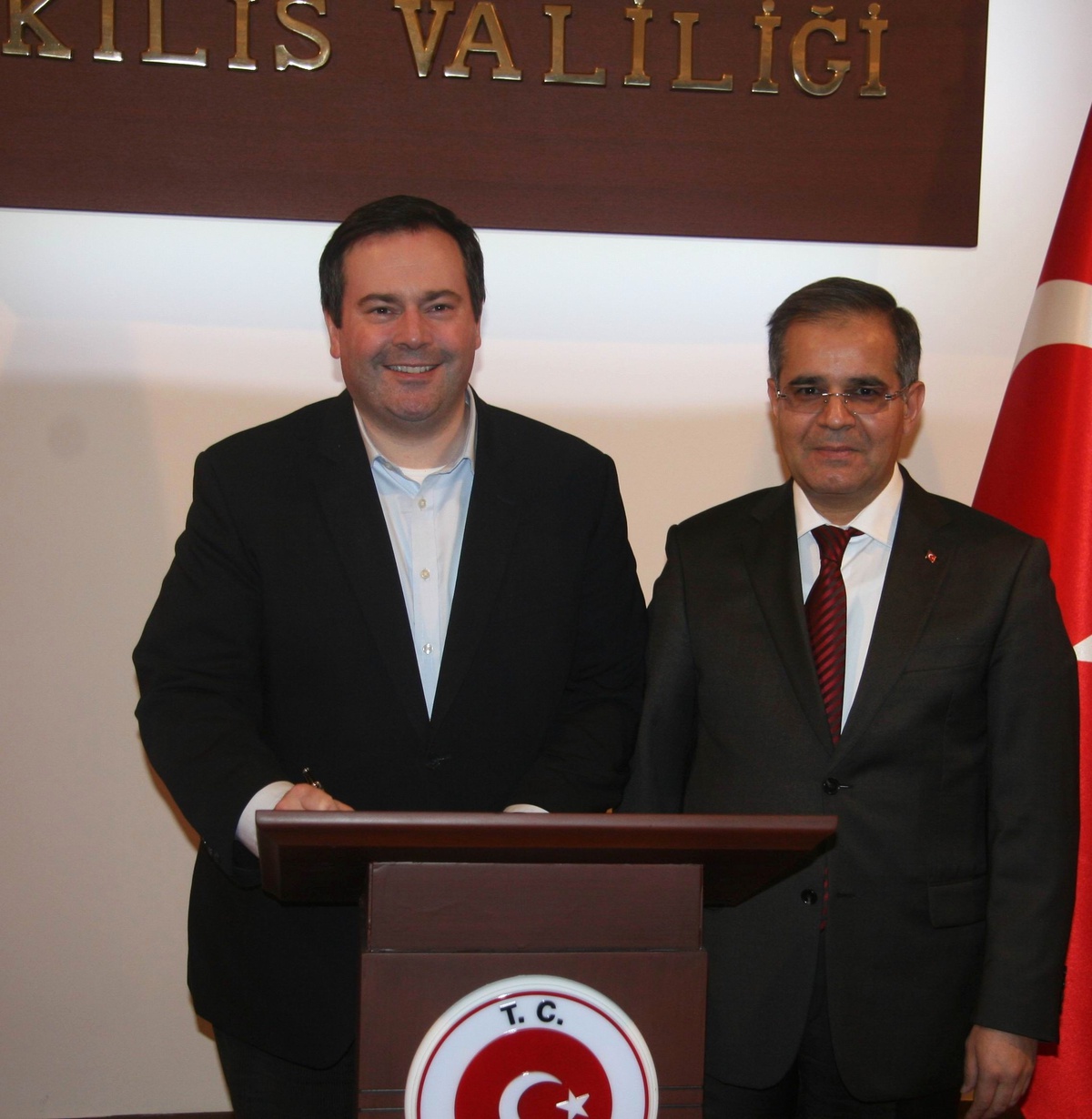 Kanadalı Bakan, Kilis\'teki Konteyner Kenti Ziyaret Etti