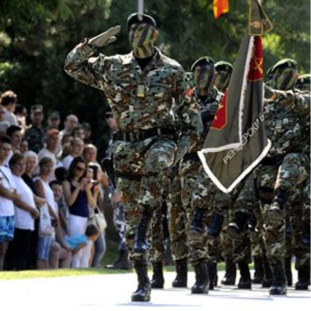 Makedonya Afganistan-a 165 Asker Daha Yollayacak