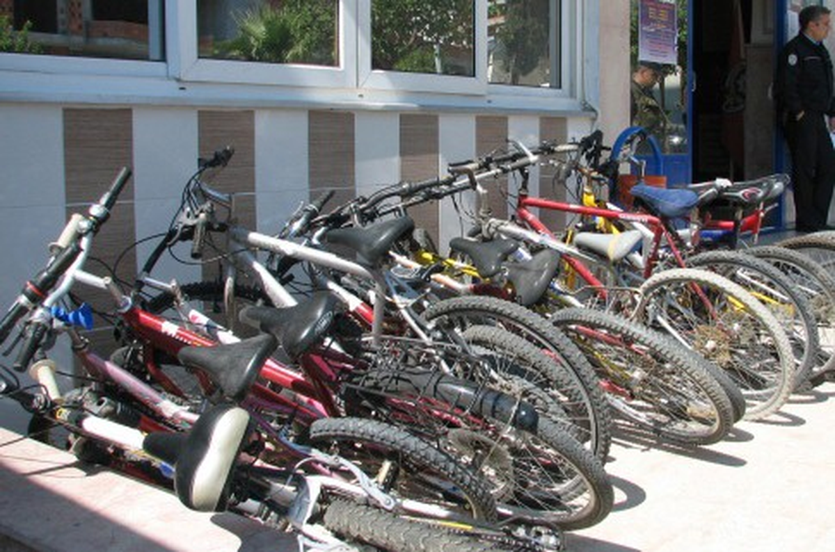 Motosiklet Hırsızları Yakalandı