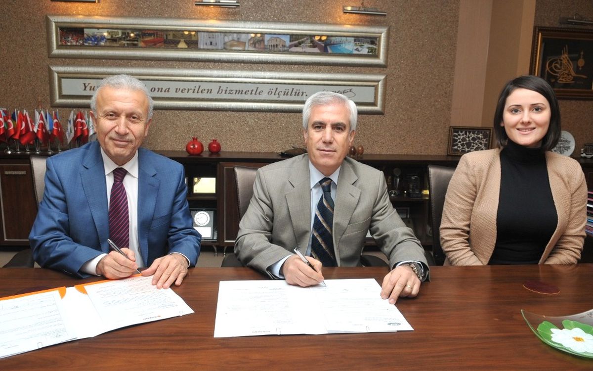 Nilüfer\'de Dünya Göz Hastanesi ile İş Birliği