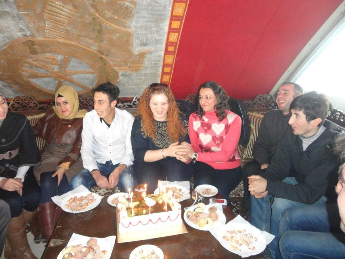Pasinler\'de Tayini Çıkan Öğretmenlere Veda Partisi